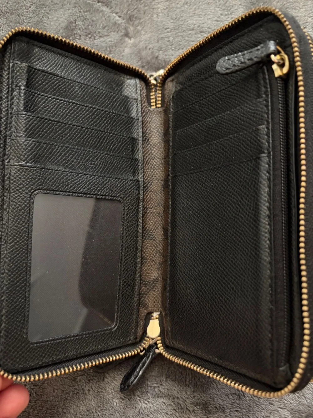 Authentic Coach Women’s Wallet